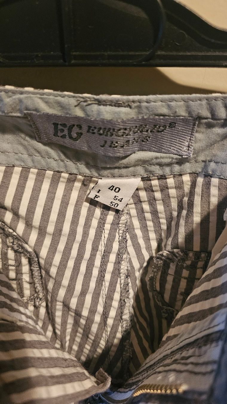 Pantaloni: Short à rayure taille française 50 – Usato da Bernex venduto da Syssi57 1