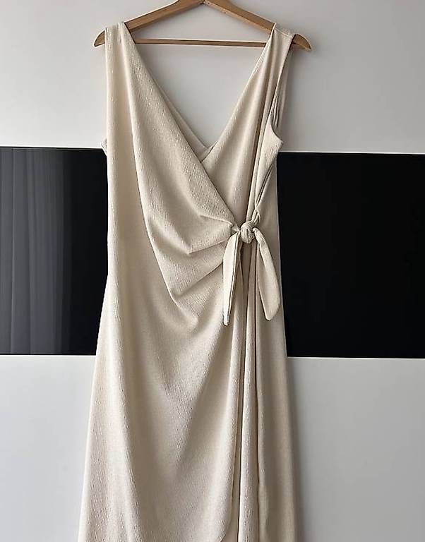 Lots de vêtements: Kleiderset Grösse L / top Zustand – D'occasion à Winterthur par idr_f7qt 1