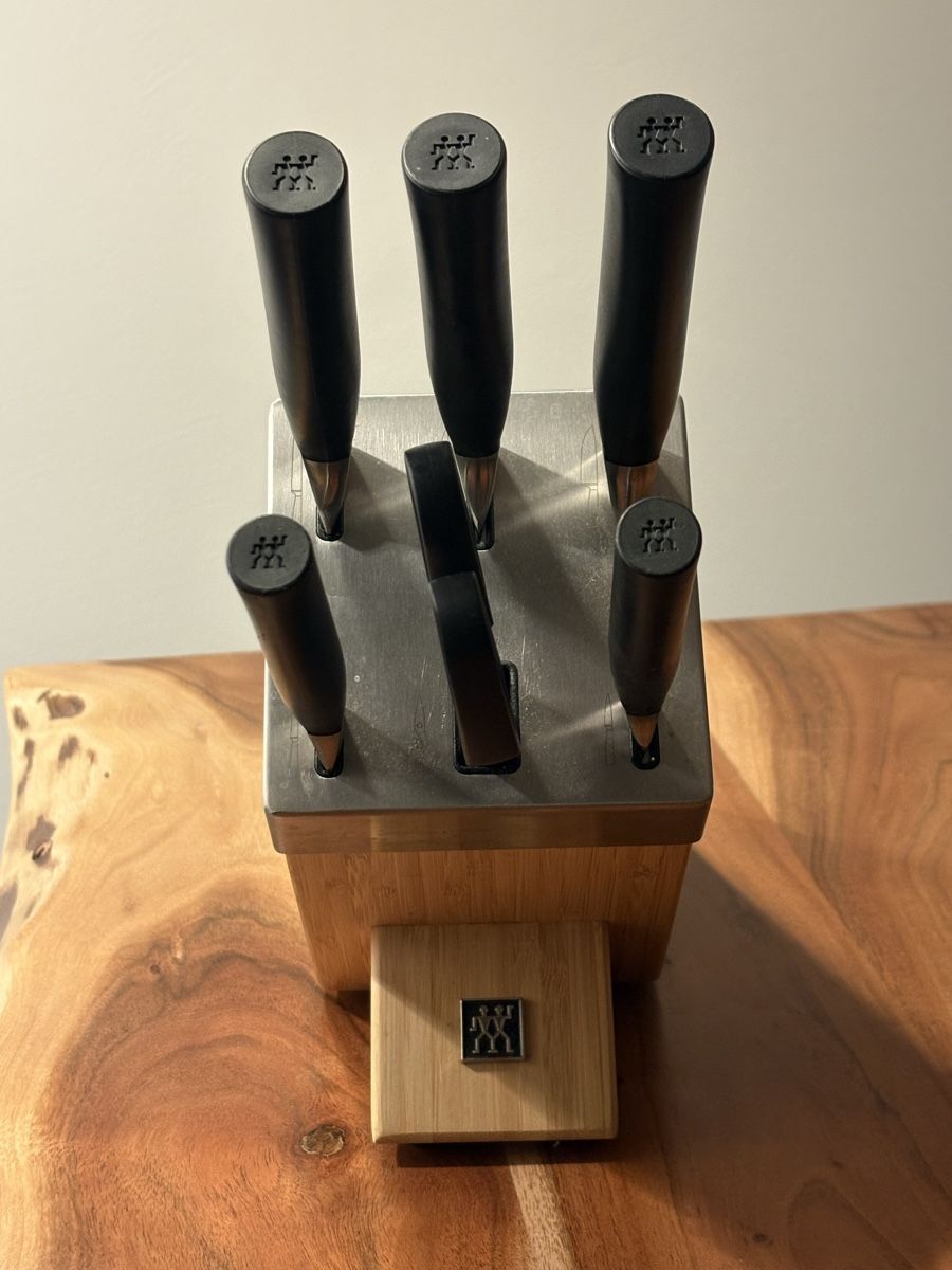 Zwilling Couteaux: Messerblock Zwilling mit Messer – D'occasion à Meilen par mogli_luna 3