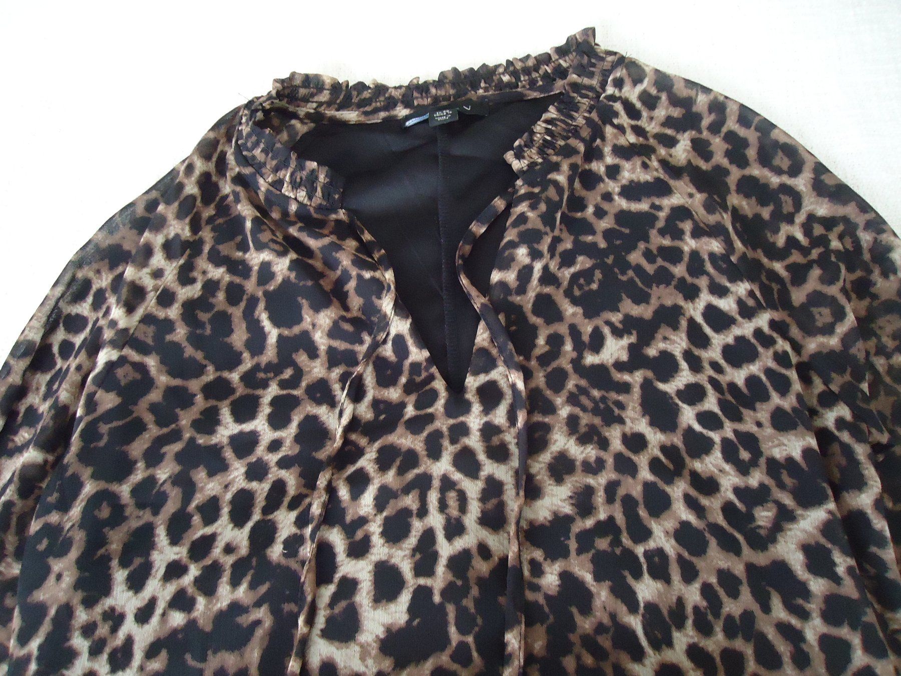 Vestiti: Kleid Leoprint Gr.40 – Usato da Benken SG venduto da Schnurzli1 1