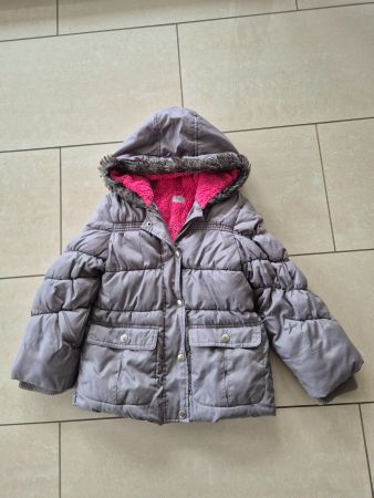 Mädchen Winterjacke Grösse 122