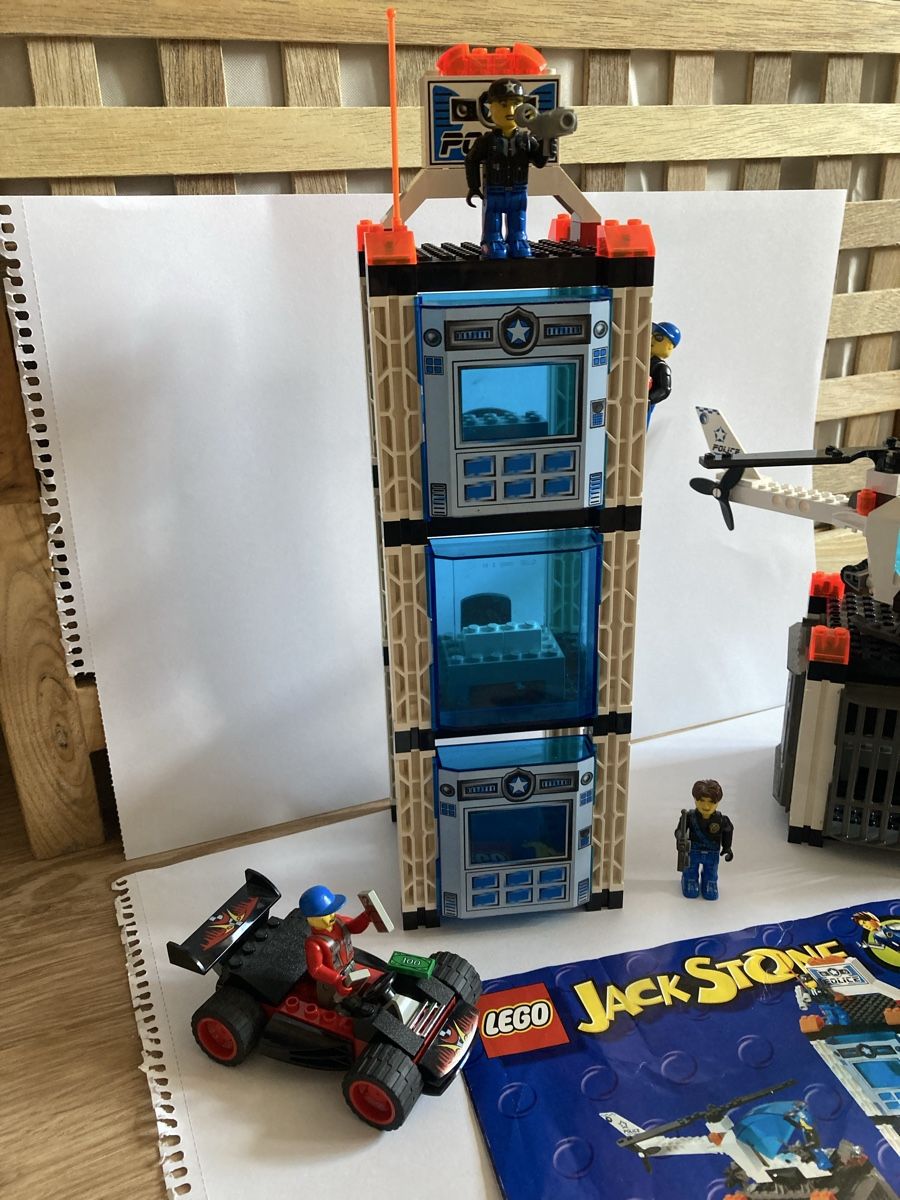 Lego Giocattoli: Lego Jack Stone Polizeistation 4611 – Usato da Winterthur venduto da sim_6x6p 1