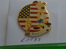 1 World CUP 94 Fussball Maskottchen Pin (L1173)