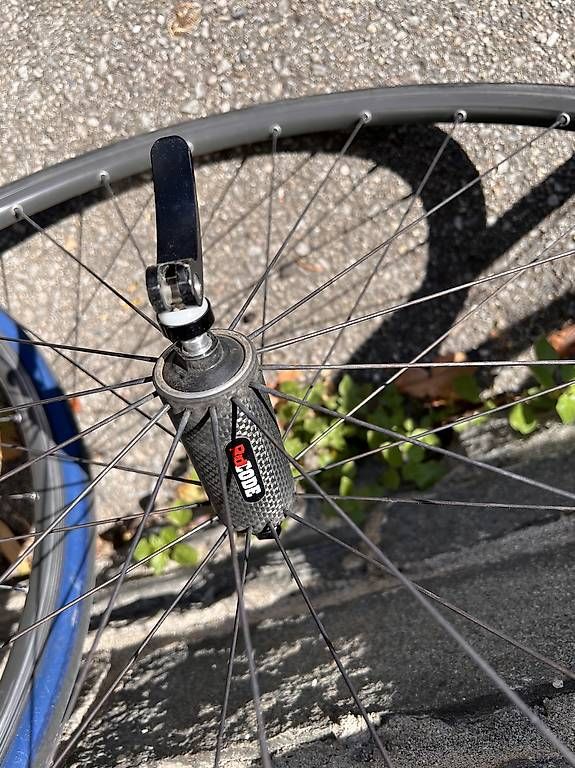 Mavic Pneumatici & Ruote complete: Coppia ruote da corsa Mavic mozzo carbonio – Usato da Minusio venduto da Bolix 1