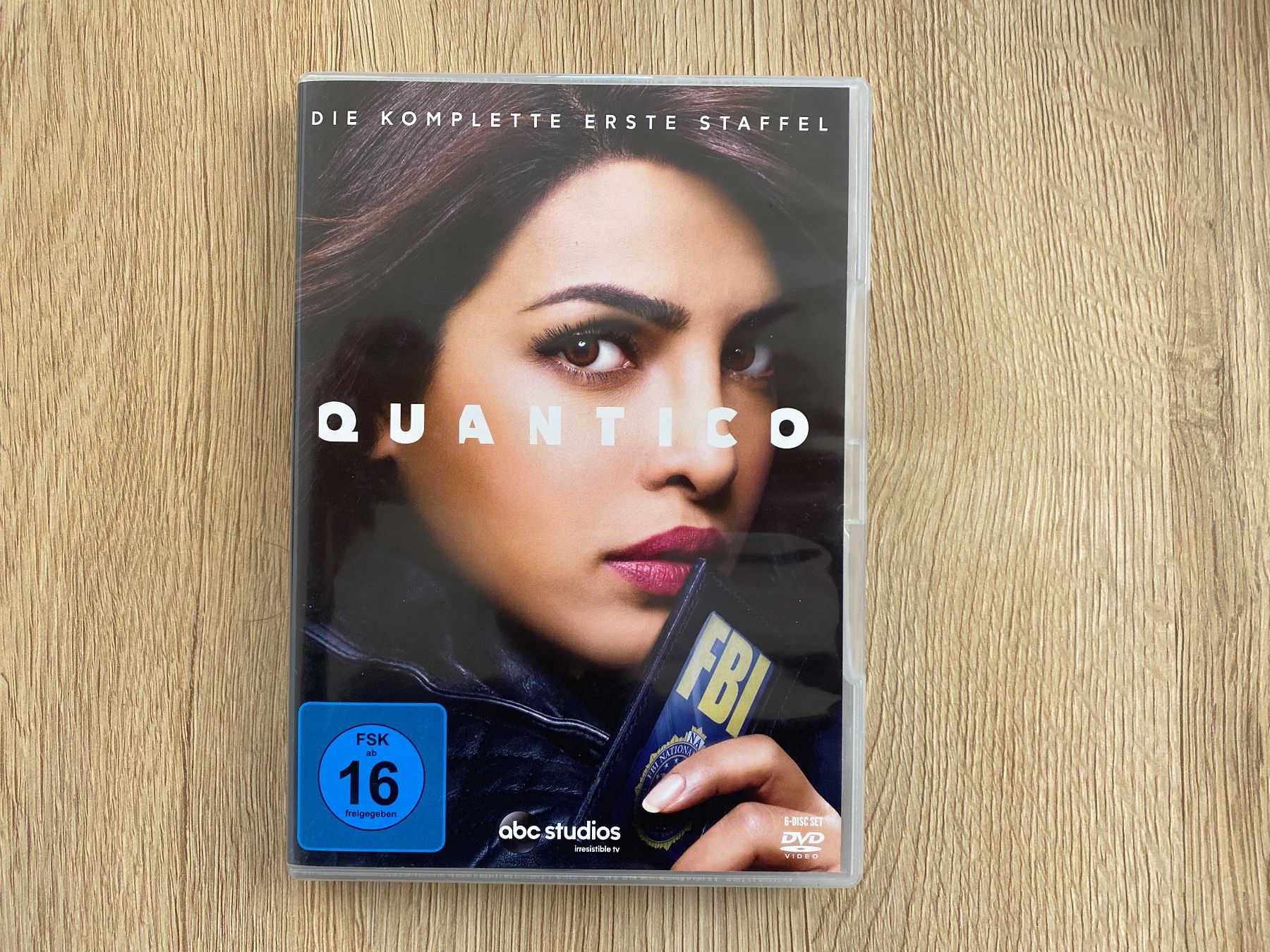 Tutti i DVDs: Quantico - Komplette Staffel 1 – Usato da Buchen im Prättigau venduto da dideldu