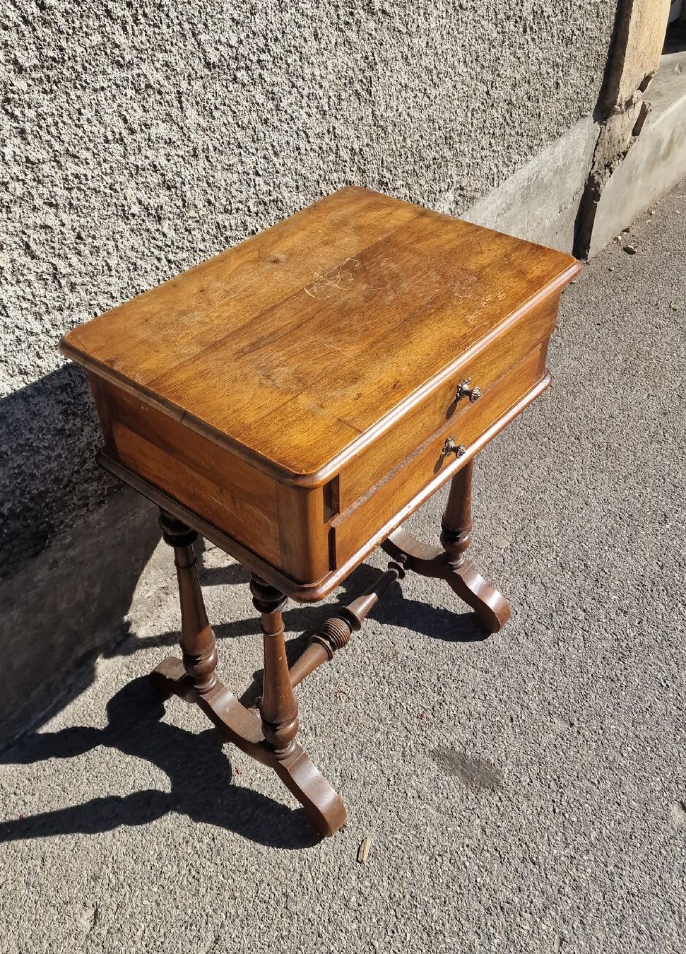 Kommoden: Commode - travailleuse – Gebraucht aus Lausanne von ama_2fz8 1