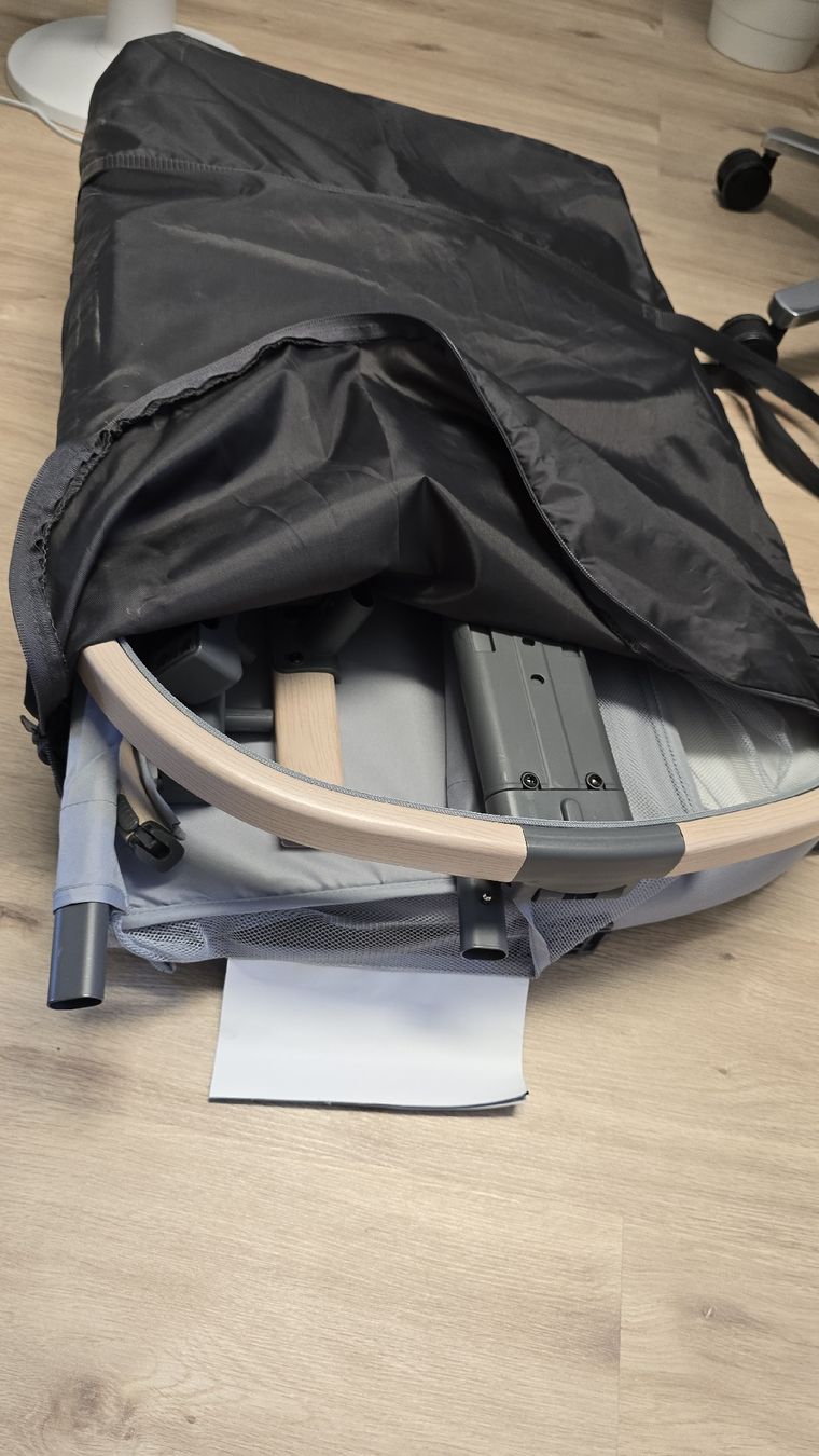 Letti: Beistellbett Iora Air Beyond Grey – Usato da Hombrechtikon venduto da Portoluis 1
