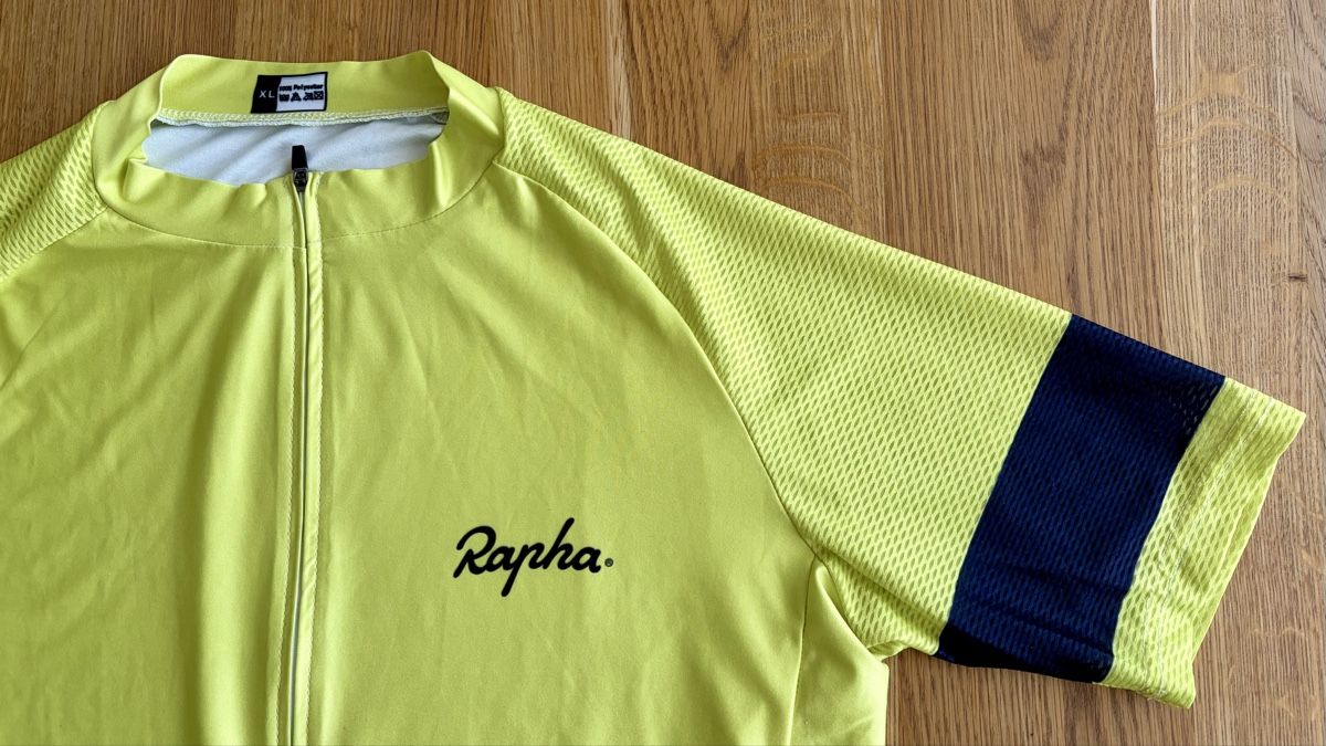 Rapha Canottiere & Pantaloni: Rapha Rennrad Trikot XL – Usato da Chur venduto da JohnColtrane67