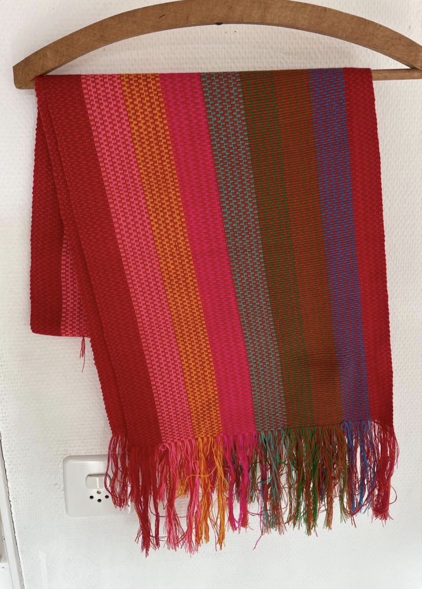 Foulard & Sciarpe: Schal gestreift mehrfarbig mit Fransen – Usato da Dübendorf venduto da ali_g7p8 1