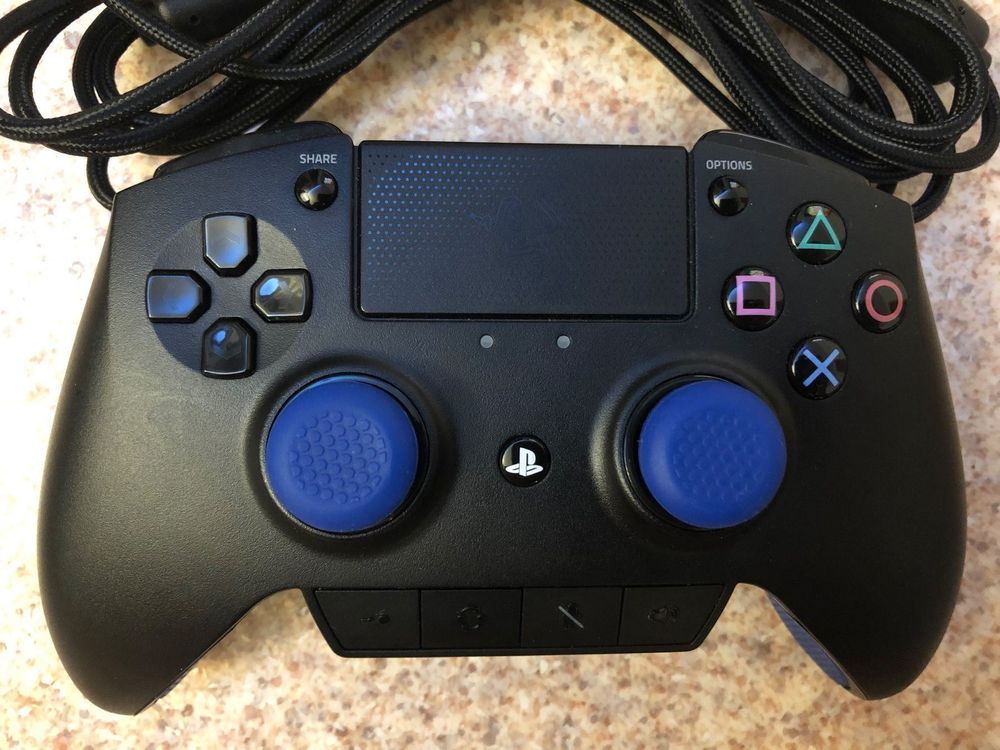 PS4 Scuf Controller Razer Raiju wie neu (Neu (gemäss Beschreibung)) in ...