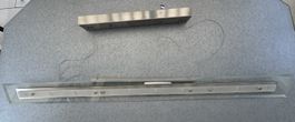 Hängeleuchte LED Metall Glas silberfarbig lang guter Zustand