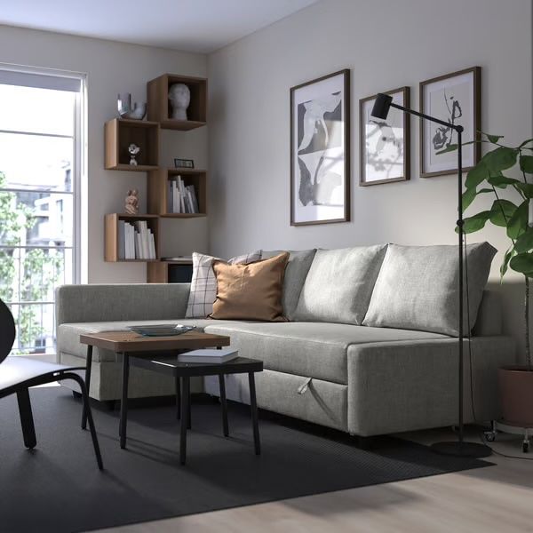 Ikea Divani: Sofa / Ecksofa FRIHETEN IKEA mit Schlaffunktion – Usato da Winterthur venduto da emc_tk7z 1
