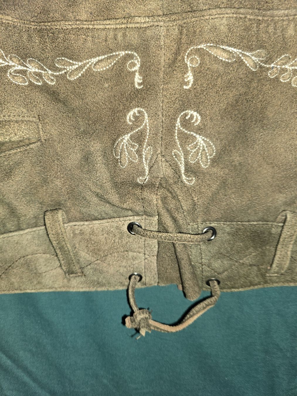 Pantaloni: Pantalone uomo vera pelle – Nuovo (secondo la descrizione) da calpiogna venduto da dadalter 3