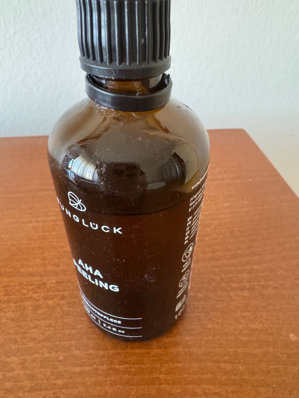 Cura del viso: Junglück AHA-Peeling – Usato da Basel venduto da Pacco09 2