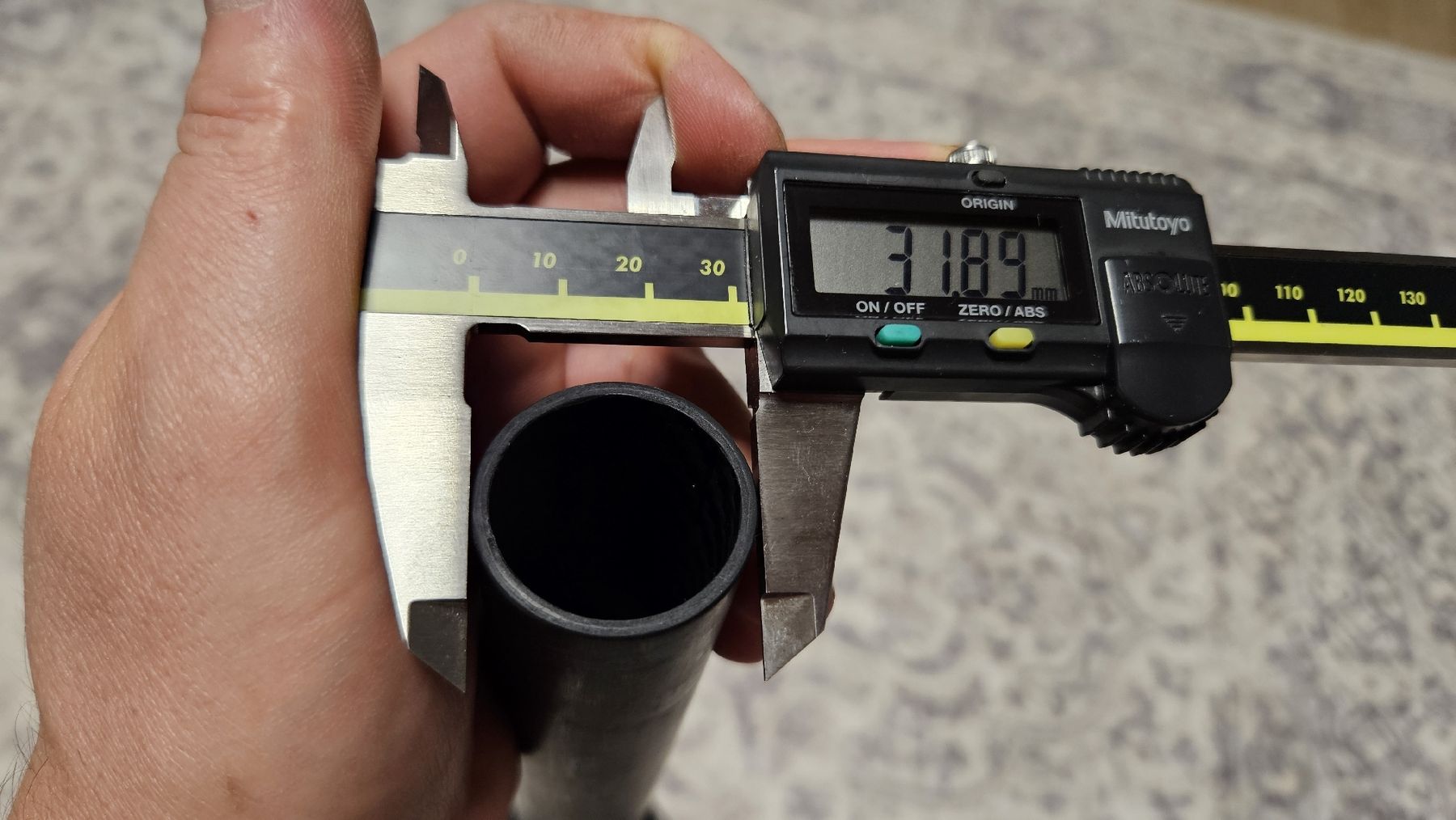 Pezzi di ricambio: Carbon Fahrradgabel – Usato da Jona venduto da vik_j6r6 8