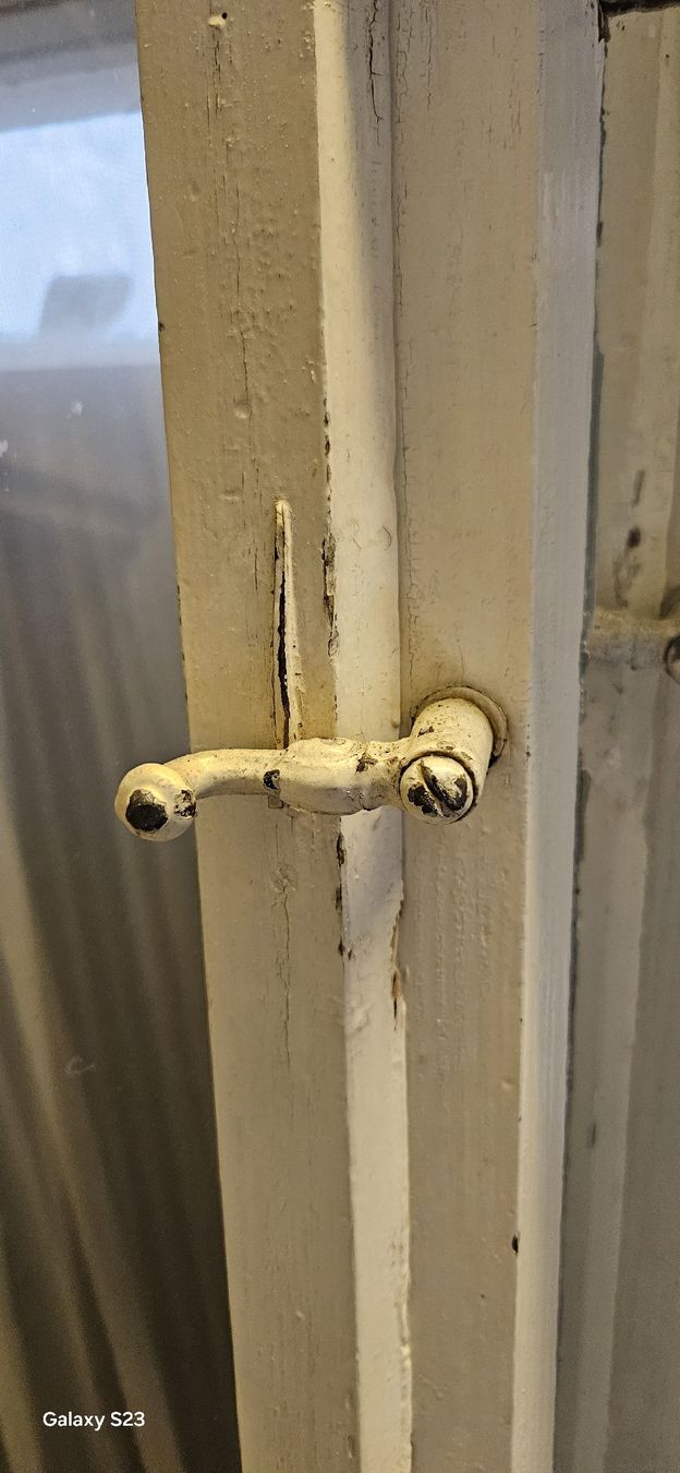 Finestre: Alte Fenster – Usato da Appenzell venduto da bababoll 1