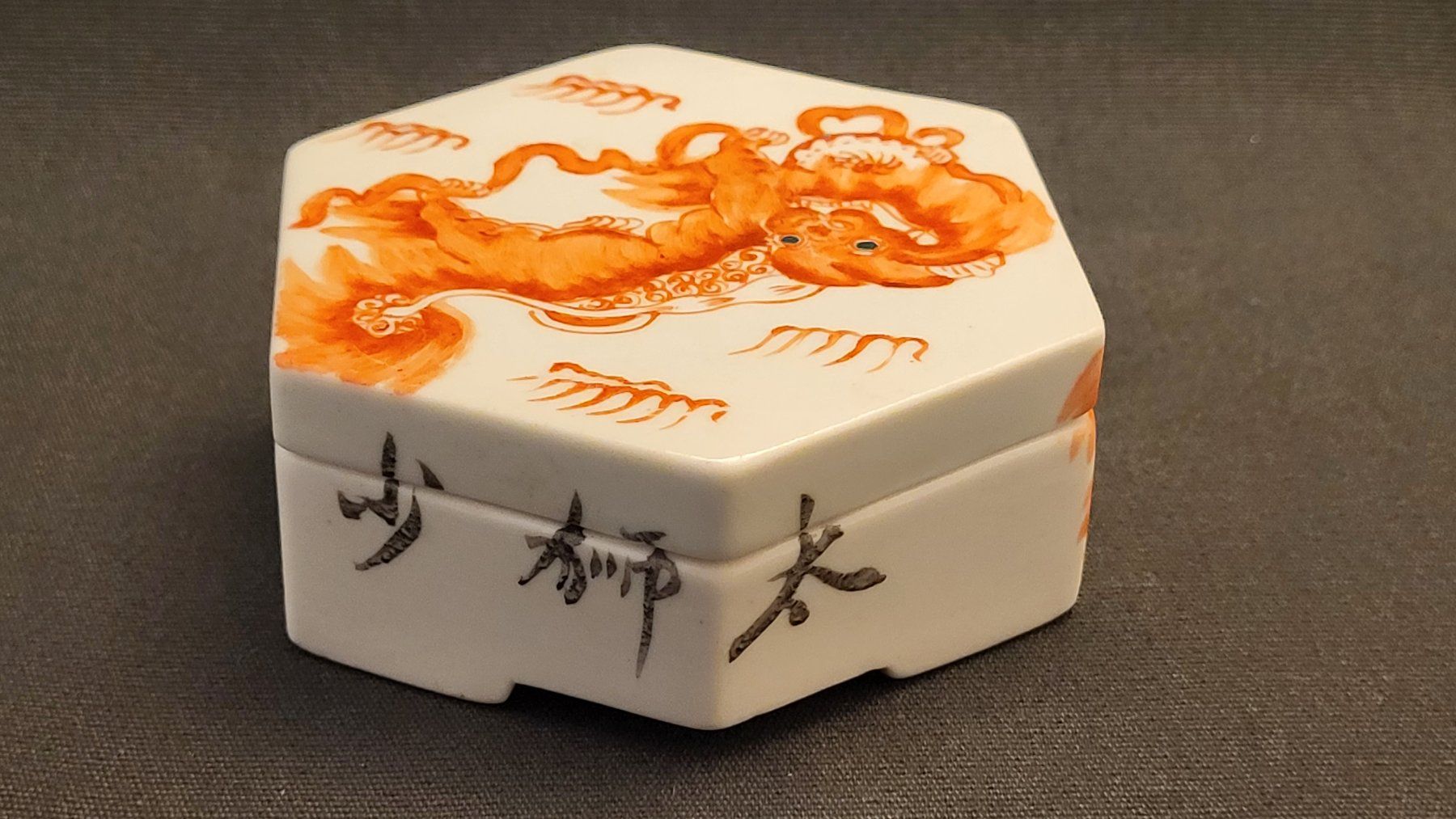 Statuette: Handbemalte Dose mit Drachen – Usato da Basel venduto da spinne02 3
