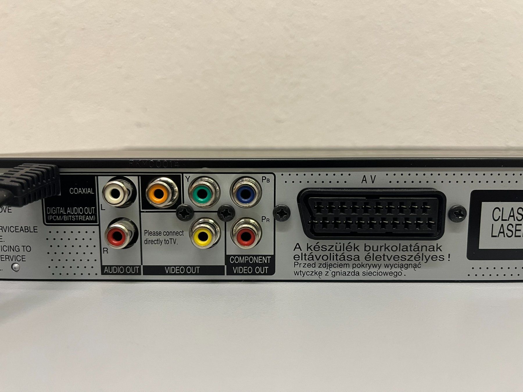 Tutti i DVDs: Panasonic DVD-S33 – Usato da Hochdorf venduto da av-electronics 3