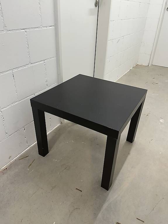 Tavoli: Ikea Tisch 55x55cm schwarz – Usato da Eiken venduto da Ardaakb27 1