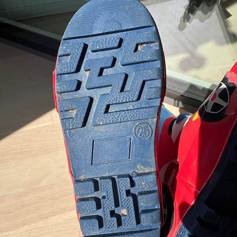 Schuhe für Jungen: Regenstiefel McQueen Gr. 25 – Gebraucht aus Männedorf von AnVi2015 1