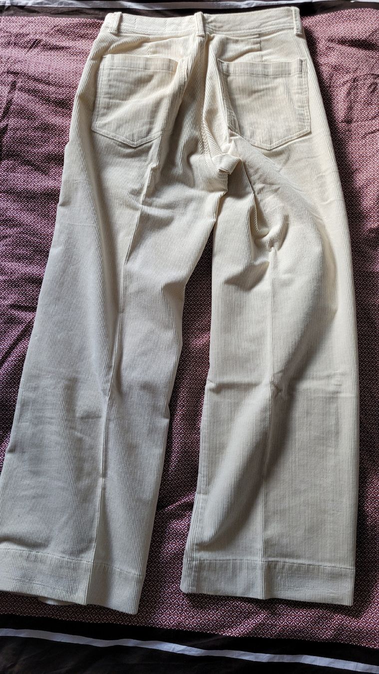 Gap Hosen: GAP CORDHOSE, Gr. 8 – Gebraucht aus Zürich von mer_6tqg 1