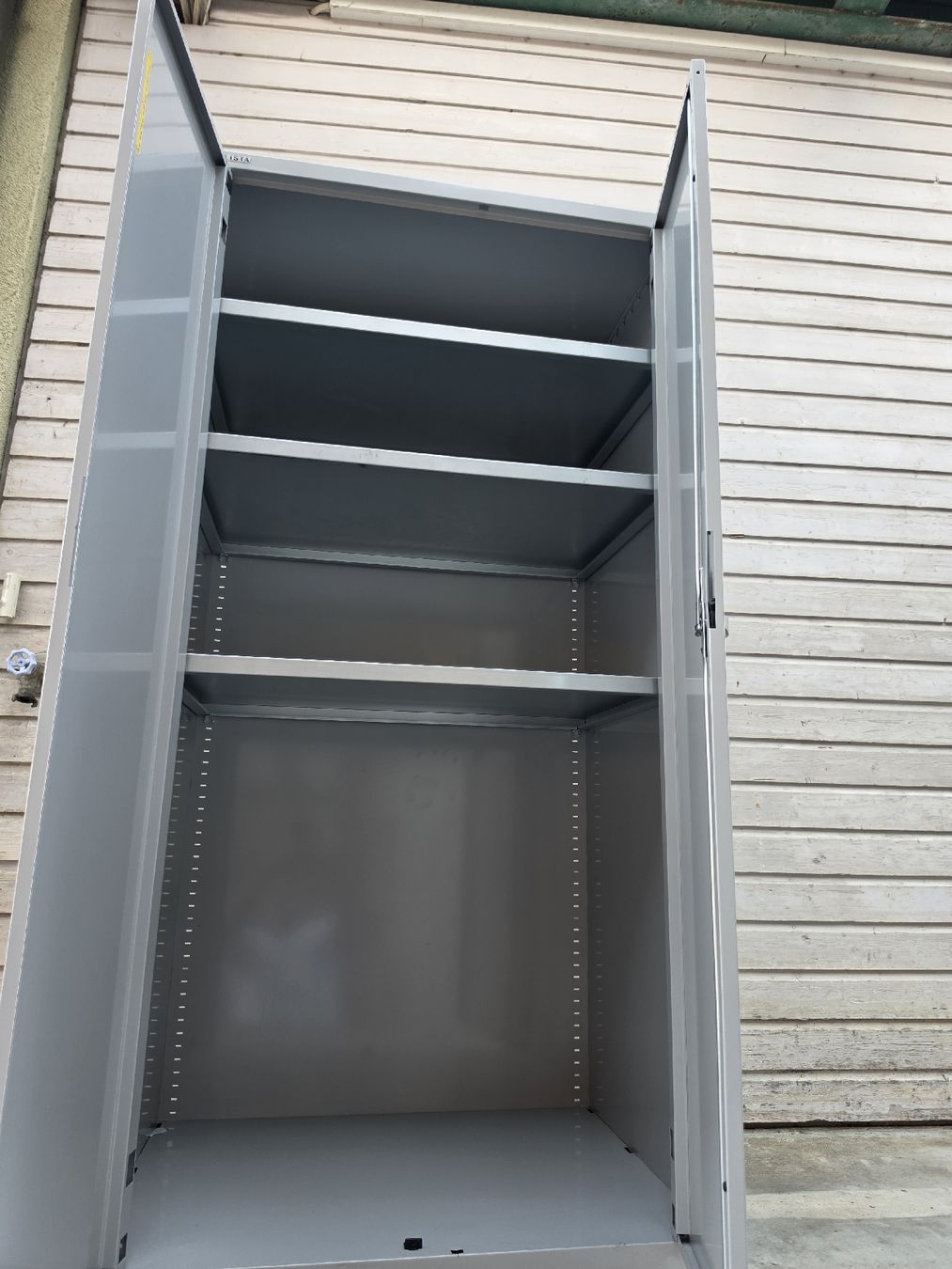 Lista Schränke: Lista Metalschrank  – Gebraucht aus Glattfelden von hbct 2