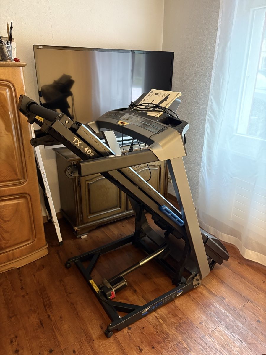 Vélos d'appartement: Laufband – D'occasion à Schattdorf par mic_wnb5 2