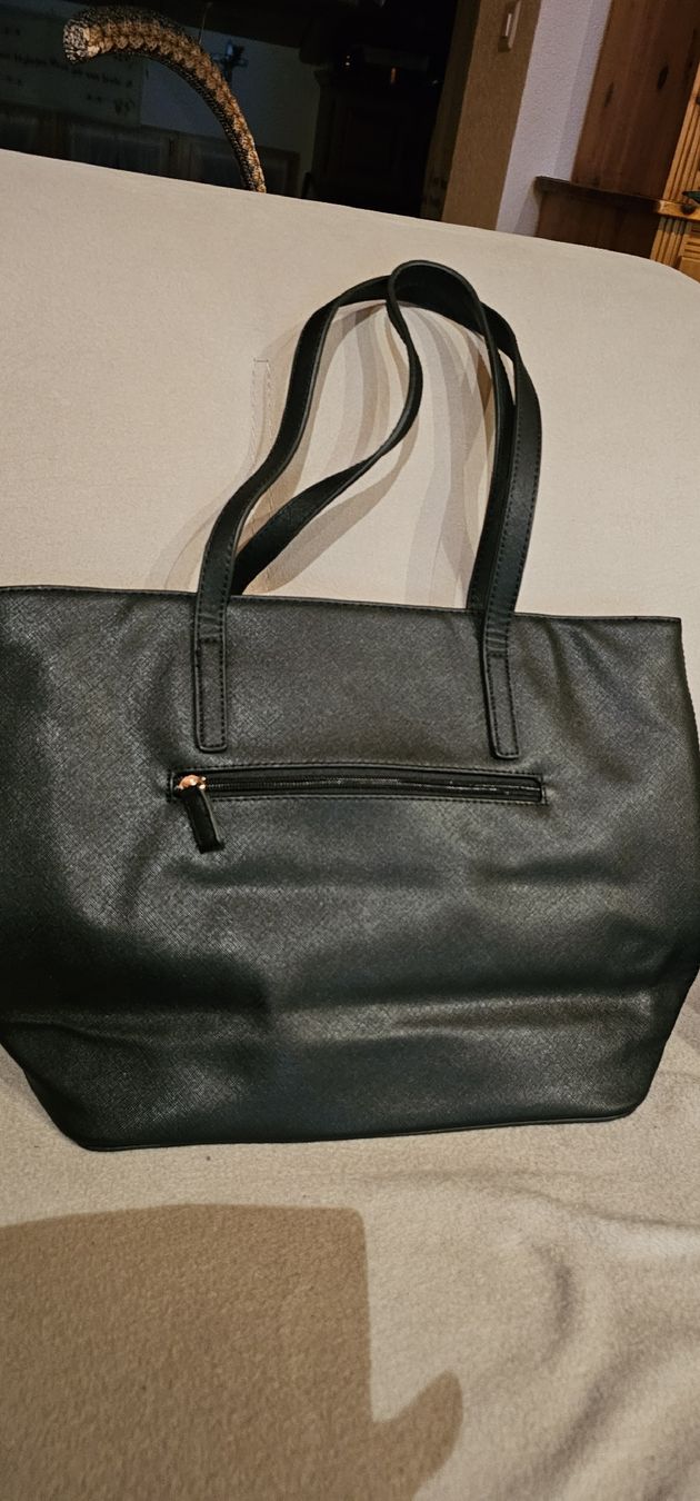 David Jones Taschen für Damen: David Jones Handtasche schwarz Gold – Gebraucht aus Ferden von jemyce 1