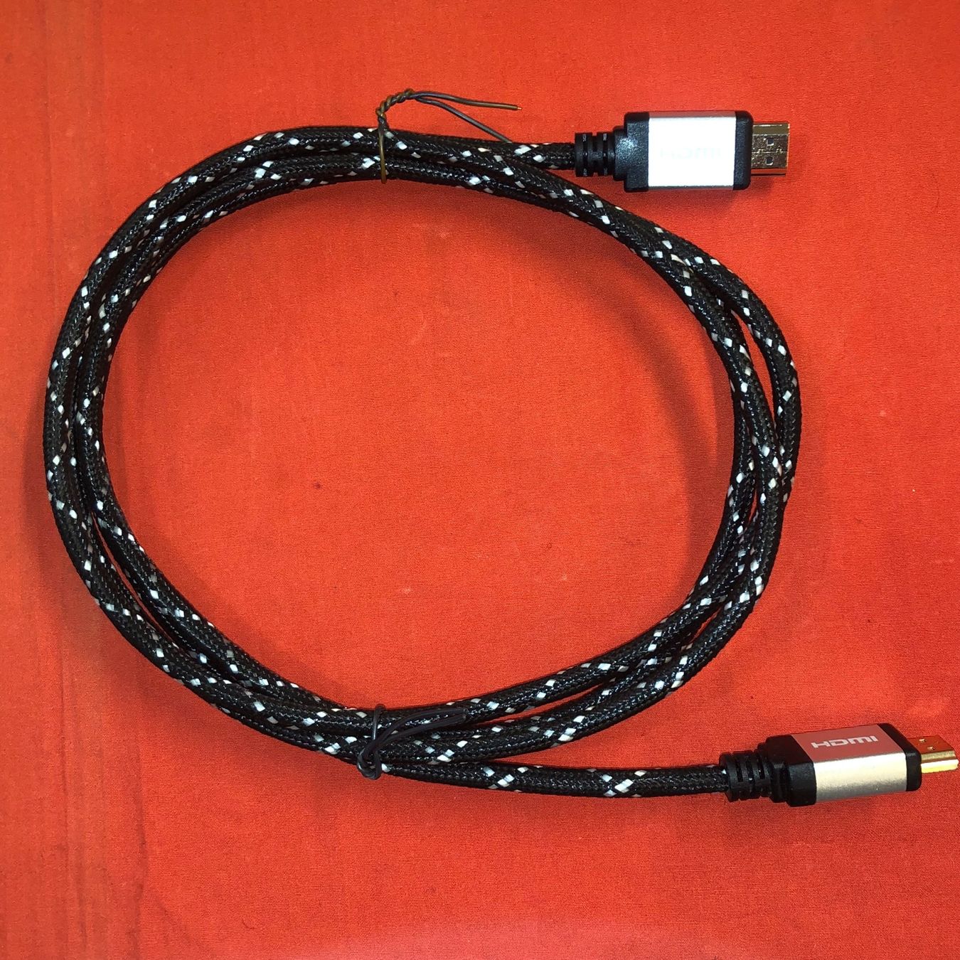 Câbles: 2 HDMI-Kabel – D'occasion à Neerach par Arbimus 3