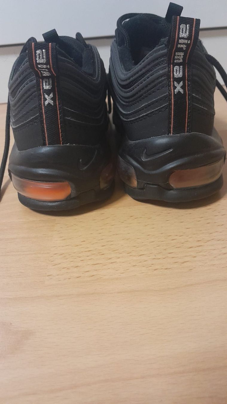 Nike Scarpe per ragazzi: Nike Air Max Sneaker Grösse 36.5 – Nuovo (secondo la descrizione) da regensdorf venduto da nacobra 2