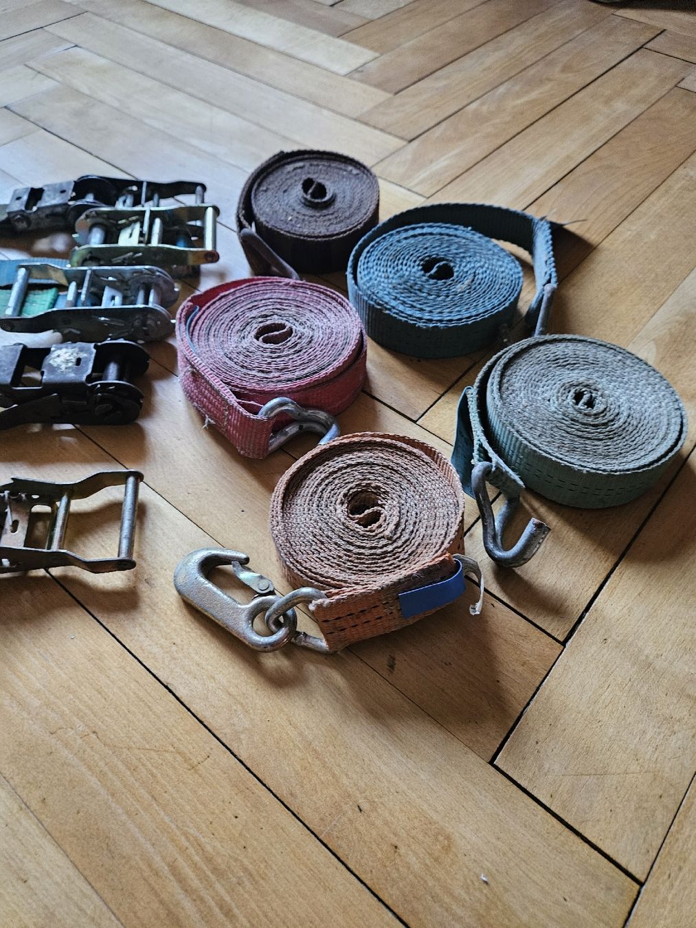 Tutti gli attrezzi: Spanngurten inkl. Spanner Set à 5 Stück, schmal, div. Längen – Usato da Rheineck venduto da Eulalia40 2