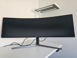 Samsung 49" Super Ultra-Wide Curved Monitor mit OVP