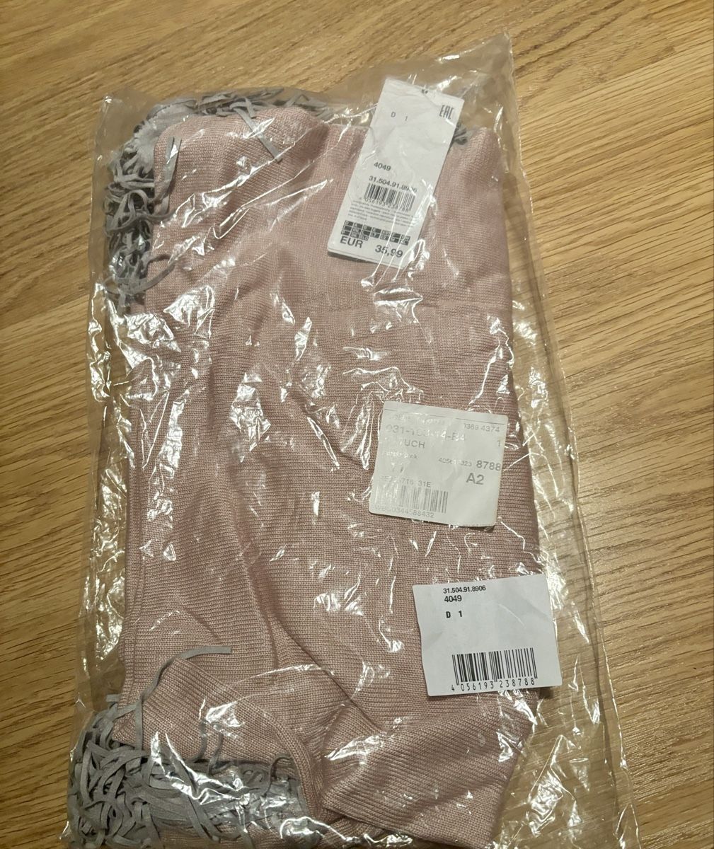 S.Oliver Foulard & Sciarpe: S.Oliver Fransen Tuch, Neu mit Etikett! – Nuovo e nell'imballaggio originale da Baden venduto da Tiffany6878 5