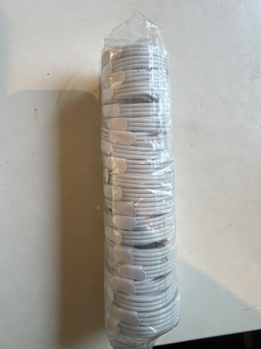 Câbles: 20x USB-A zu Lightning Kabel – D'occasion à Rehetobel par ZM81