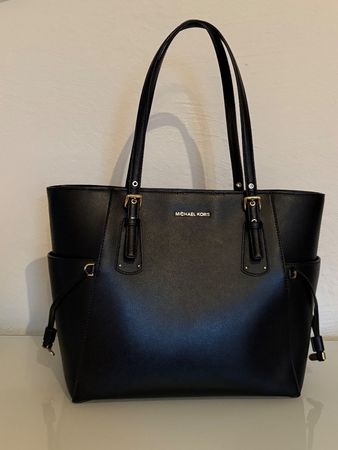 Schwarz Lederhandtasche - Michael Kors