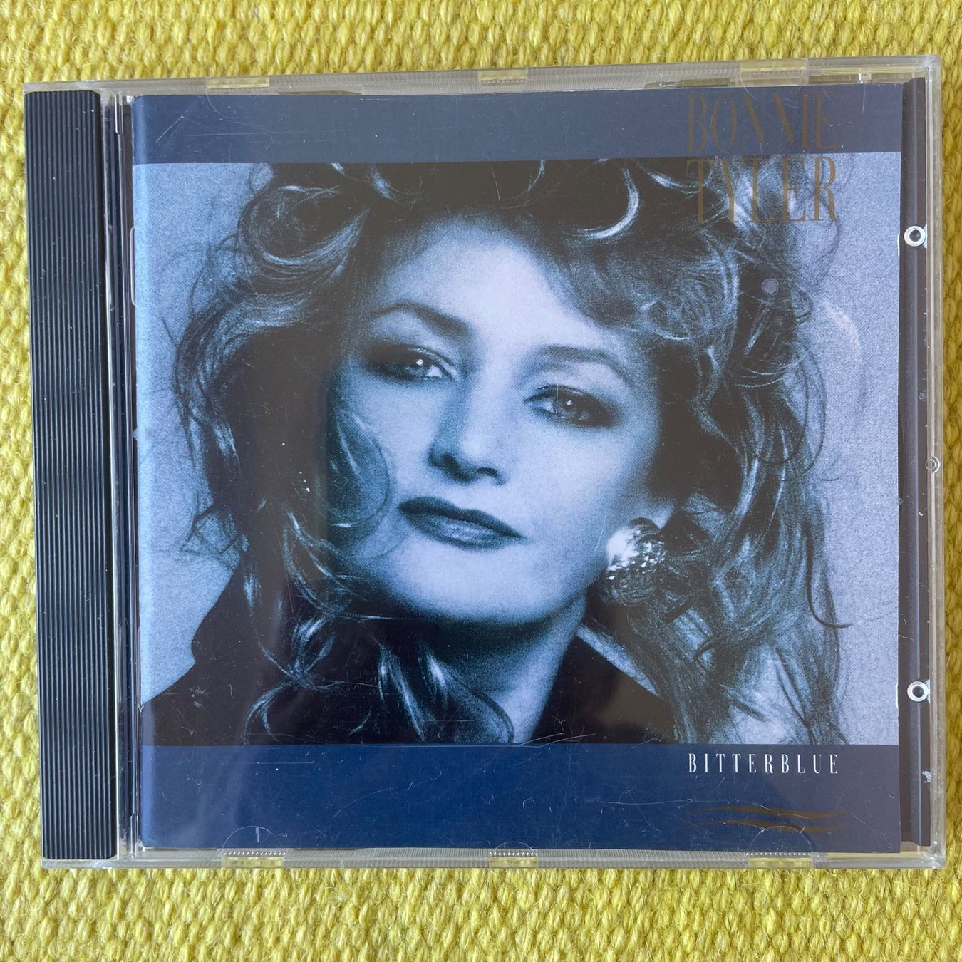 CDs: BONNIE TYLER-BITTERBLUE – D'occasion à Rorschacherberg par CD-Roli