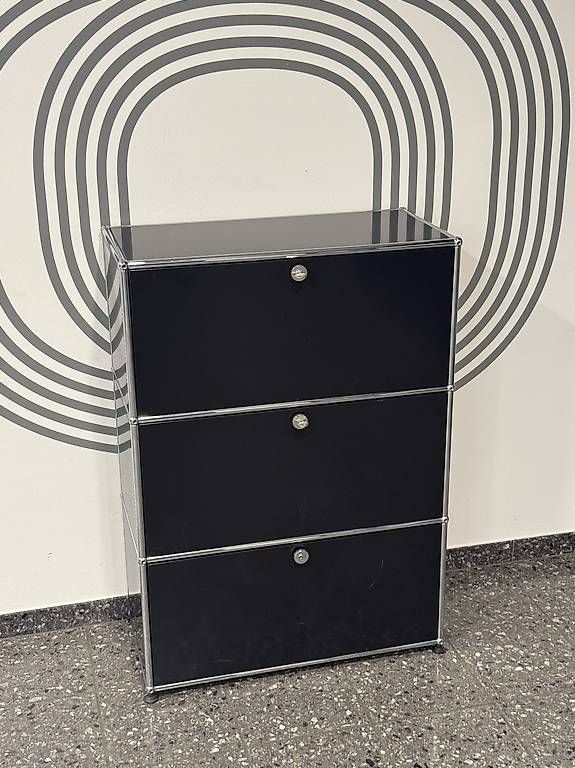 Regale: USM Haller Highboard graphitschwarz – Gebraucht aus Glattbrugg von q-aderdesign 1