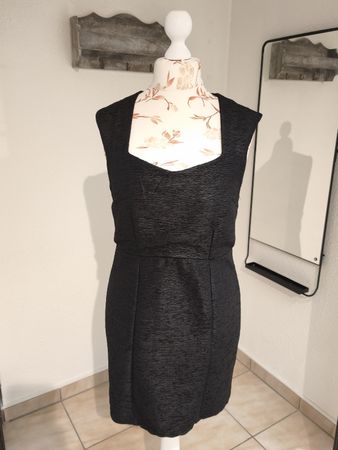 Vero Moda Kleid, Schwarz, Gr. 42 - Top Zustand!