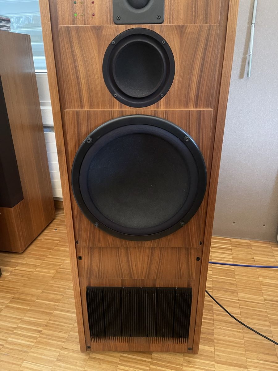 Cabasse Casse acustiche: LISTENING SESSIONS / BARS - CABASSE ALBATROS – Nuovo (secondo la descrizione) da Wald ZH venduto da RIVAAUDIOEMOTIONS 5