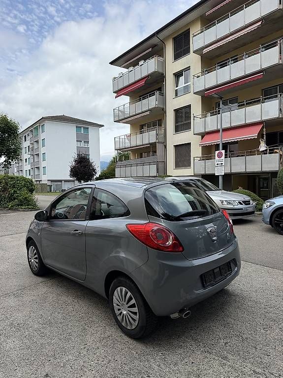 Ford Automobili: Ford Ka 1.2 expertisé – Usato da Yverdon-les-Bains venduto da mil_d9bm 2