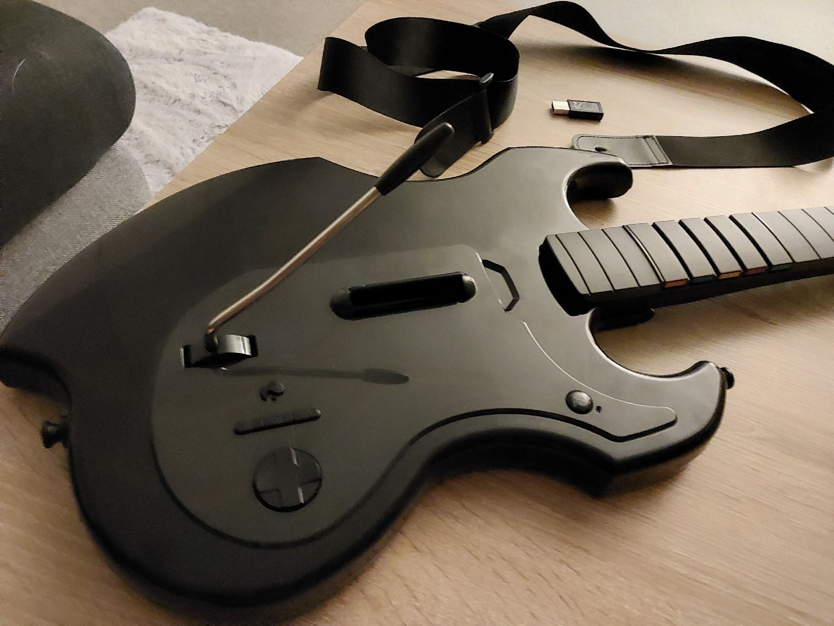 Jeux: guitar riffmaster ps5 – D'occasion à La Place (Ayent) par Tho57 1