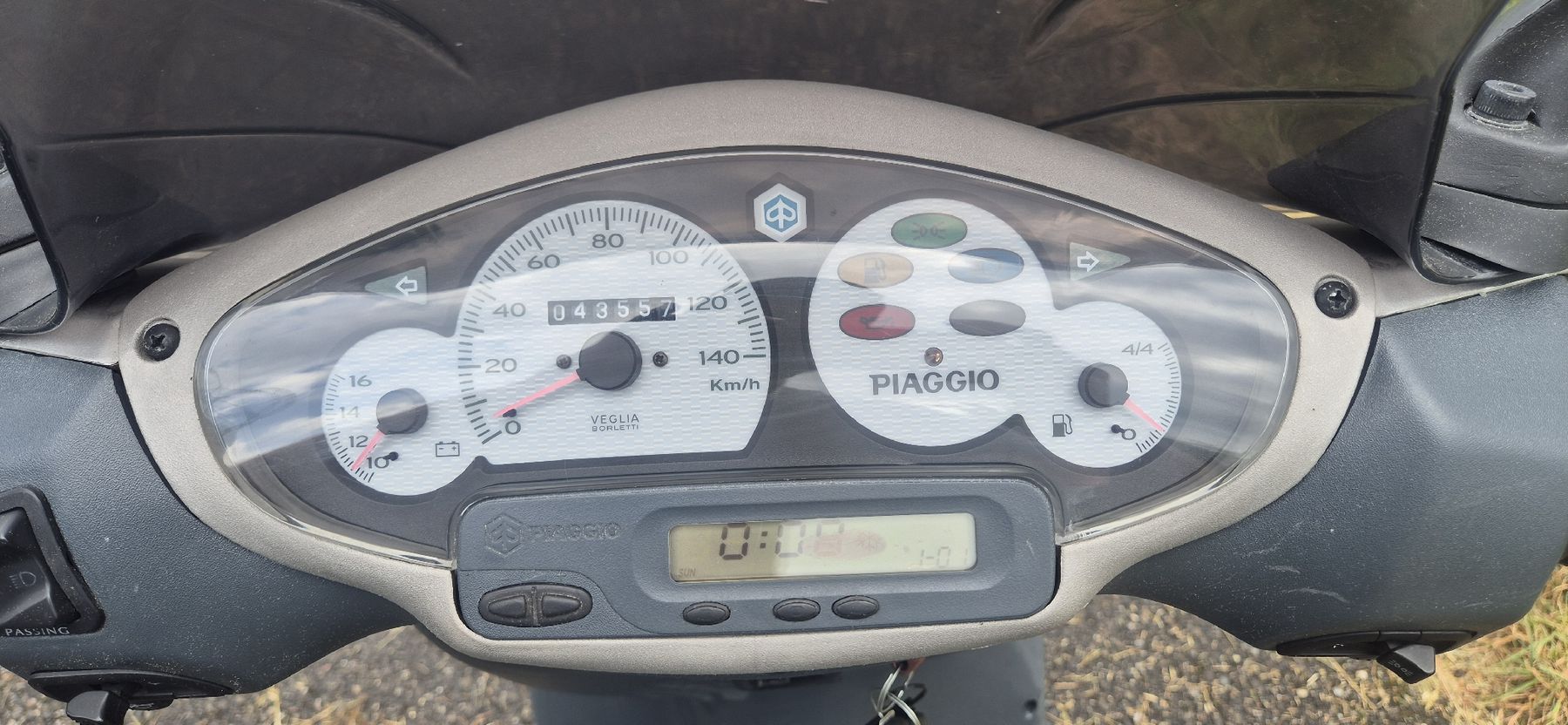 Piaggio Scooter: Piaggio Roller 125 mit mfk – Usato da Thun venduto da Vet.Lim 5