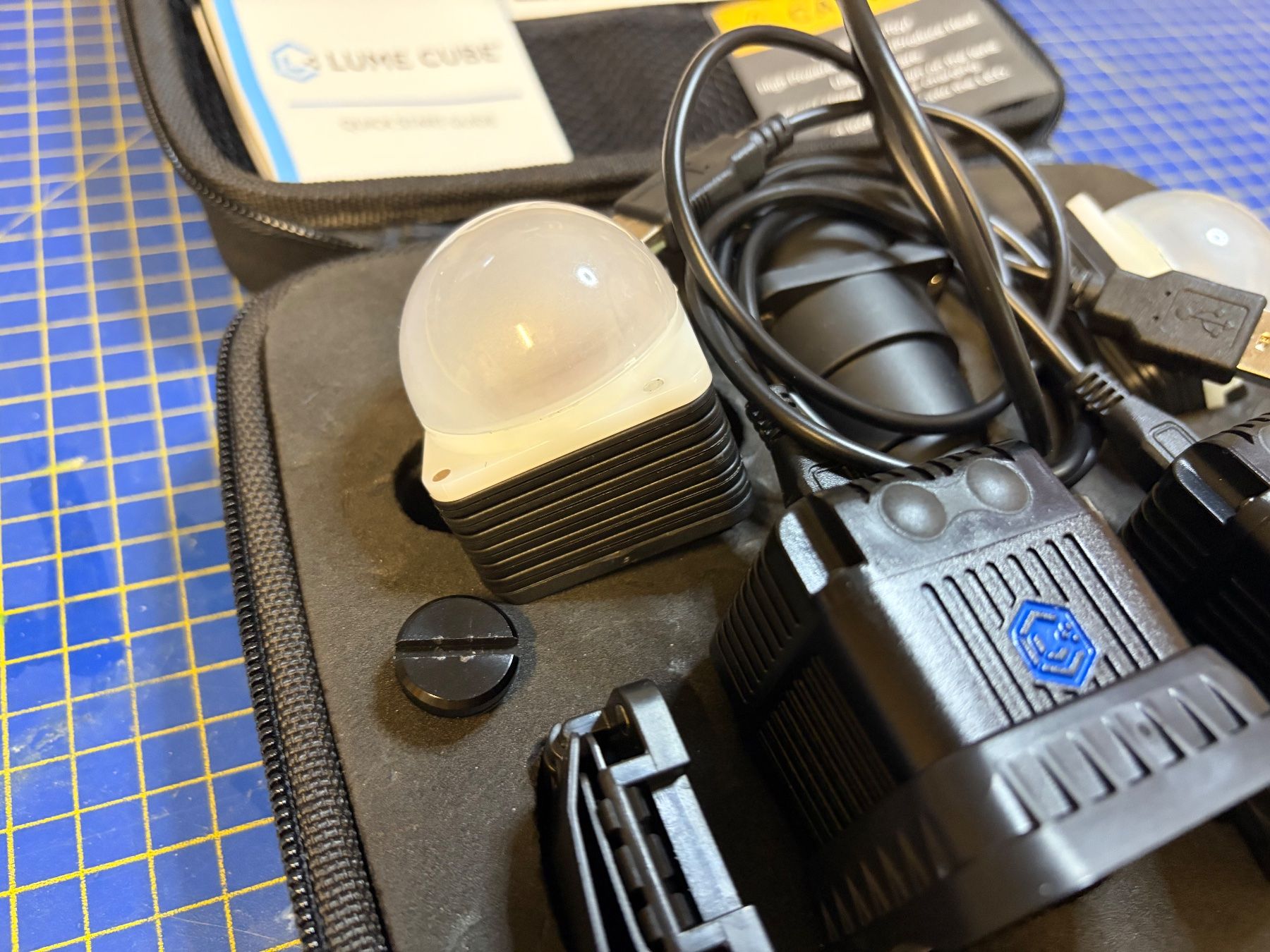 Lampes: Lume Cube Professional Lighting Kit neuwertig – D'occasion à Glattbrugg par Olio7 2