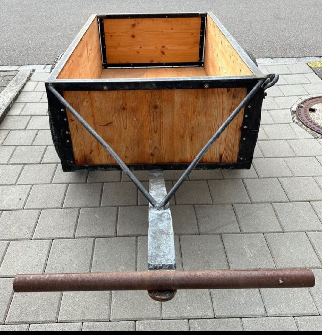 Carriole: Einachsiger stabiler Handwagen mit Gummireifen – Usato da Winterthur venduto da ytog666 2