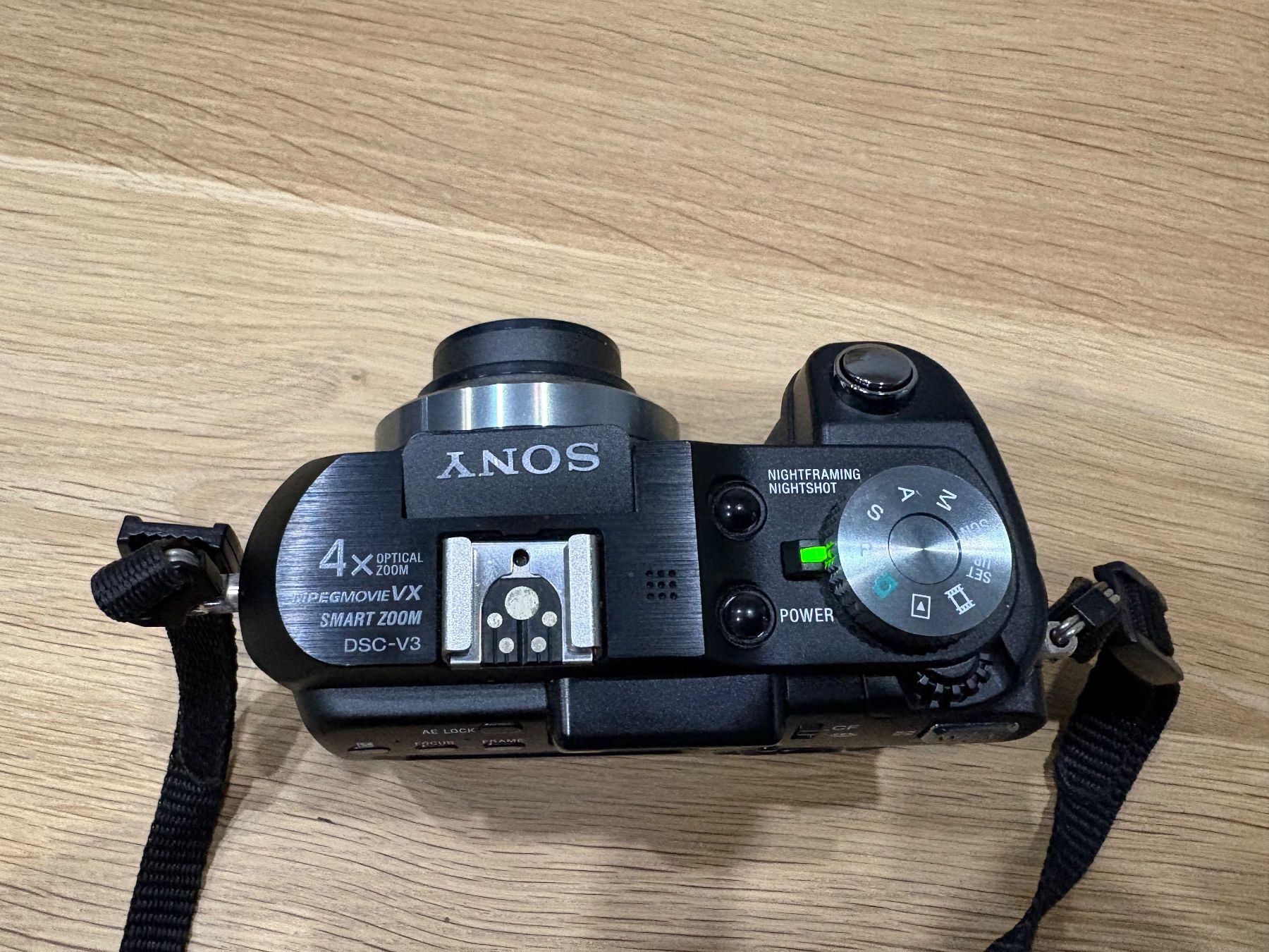 Sony Kamera: Sony Cyber-shot DSC-V3 - Digital camera - compact - 7.2 MP – Gebraucht aus Lausen von sen_jm7c 3