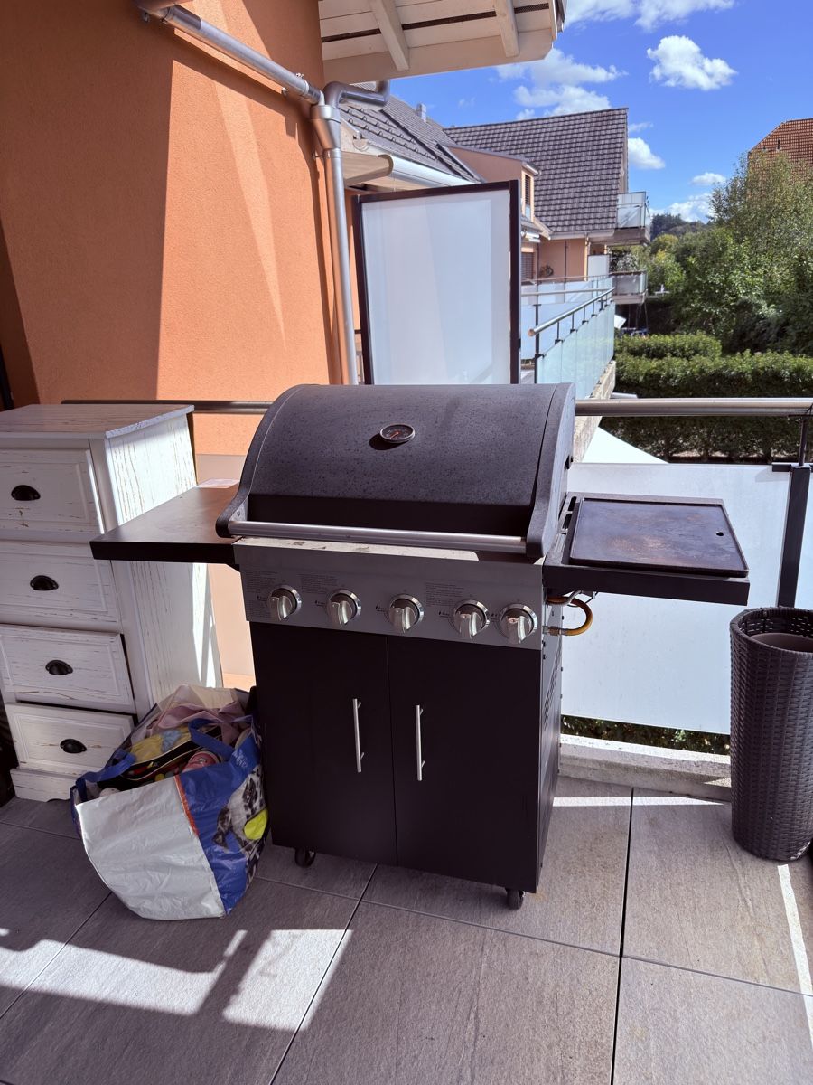 Grills: Gas grill  – Gebraucht aus Niederbuchsiten von karloskastaneza 1