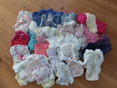 36-Teiliges Kinderkleider Paket, Grösse 50/56
