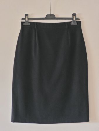Rock Jupe Grösse 38 schwarz Stretch samtartig, weich