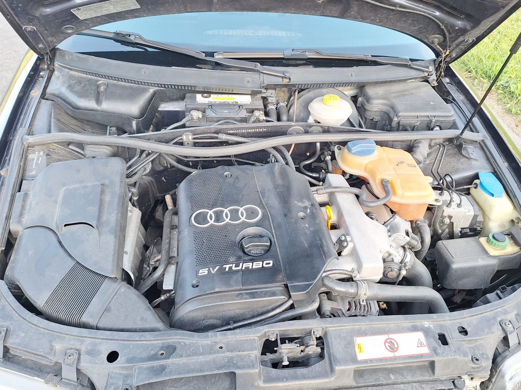 Audi Automobili: Audi A4 B5 Quattro 1.8t – Usato da Trachslau venduto da dav_kh7r 3