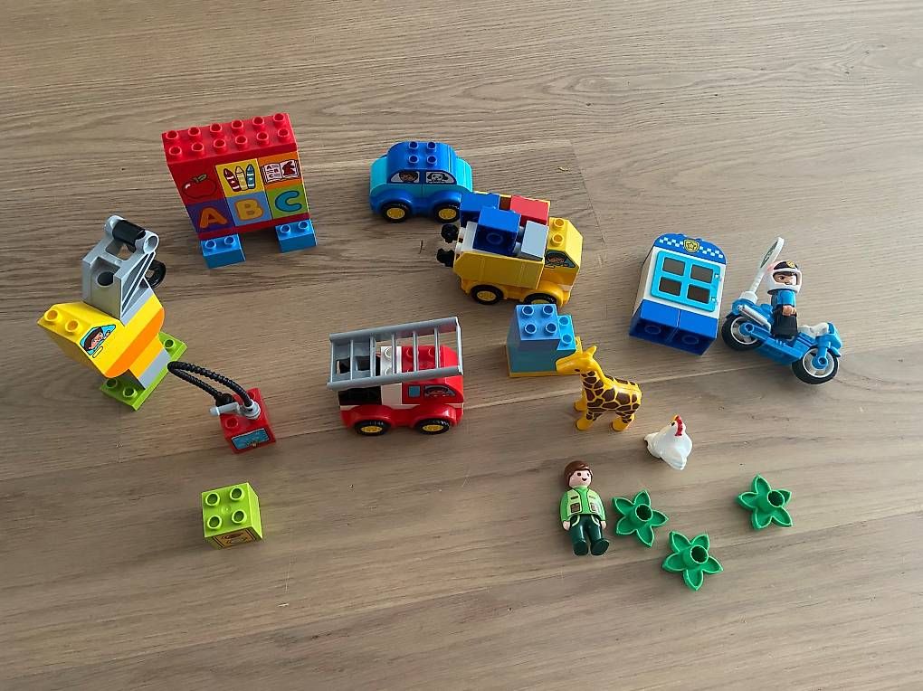 Lego Giocattoli: Lego Duplo 3 Sets + random – Usato da Horgen venduto da nasten
